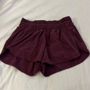 Lululemon plum shorts size 8